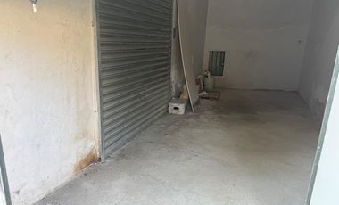 Locales comerciales en Calzada de la Ronda, Ex Hipodromo de Peralvillo, Cuauhtemoc.