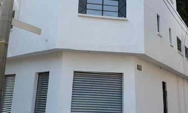 Locales comerciales en Calzada de la Ronda, Ex Hipodromo de Peralvillo, Cuauhtemoc.