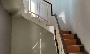 Ruko semi furnished di Cigadung