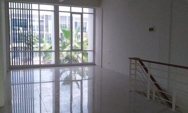 Ruko disewakan di RW 03, Made, Sambikerep, Surabaya, Jawa Timur