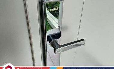 Jual Rumah Bagus luas 120m2 ada Smart Door Lock Lokasi Startegis  Di Wisteria  Metland Menteng Cakung Jakarta Timur