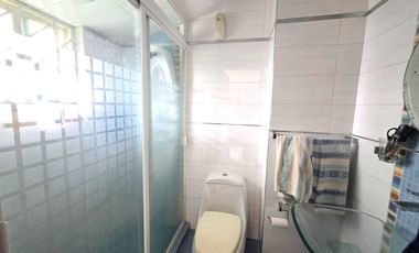 Casa en Venta en Satélite con Preciosos Jardines
