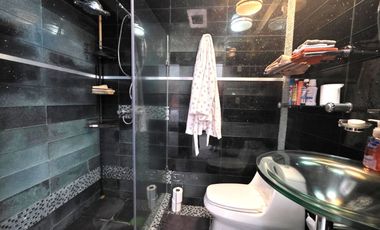 Casa en Venta en Satélite con Preciosos Jardines