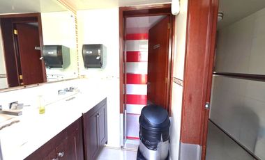 Casa en Venta en Satélite con Preciosos Jardines