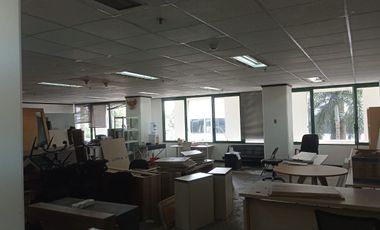 SEWA KANTOR DI  JAKARTA SELATAN  TB SIMATUPANG  169M2  FITTED 130K NEGO