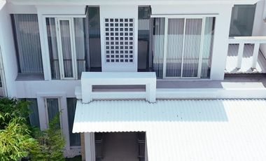 Jual Rumah 3 Lantai di Graha Family Surabaya Barat