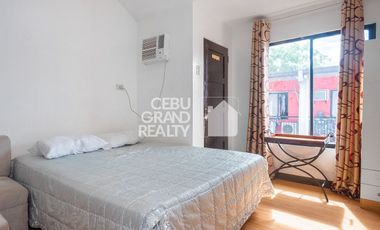 Bright Affordable Studio Featuring Cozy and Functional Comforts