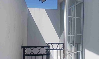 DIJUAL CIKUTRA TOWN HOUSE RUMAH BARU