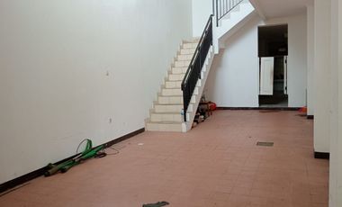 Dijual Cepat Harga NJOP Rumah Nyaman Siap Huni Cocok Untuk Kost2an Lokasi di Cibogo Sayap Surya sumantri Bandung