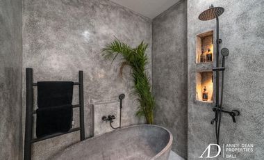 LEASEHOLD SINGLE LEVEL 2-BEDROOM VILLA IN UMALAS