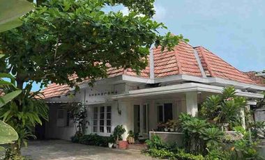 Rumah Dijual Jogja Kota Cantik Design Kolonial Dekat Tamansiswa di Kota Yogyakarta