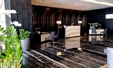 Hotel Luxury Furnished Istimewa di Royal Tulip Darmo