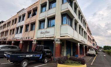 Dijual Murah Harga NJOP Ruko Posisi Hoek Artha Gading Niaga 4 Lantai, Siap Usaha!