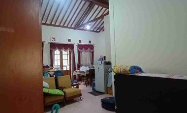 Rumah Tinggal Strategis Di Karangkajen Kodya-Hanya 900 Meter Ke RSUD Yogyakarta