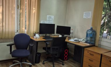 Venta: Excelente  casa apta para Oficina, María Luisa Santander Providencia