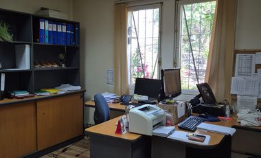 Venta: Excelente  casa apta para Oficina, María Luisa Santander Providencia