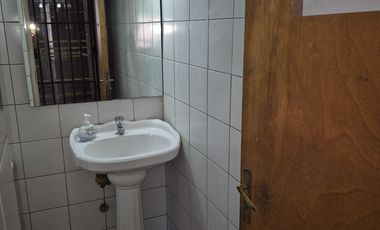 Venta: Excelente  casa apta para Oficina, María Luisa Santander Providencia