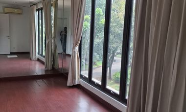For Sale 4,3M Cibubur House Strategic Furnished, With Gym and BBQ Area