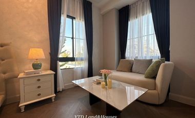 Luxury House for Rent with a swimming pool at Nantawan Rama 9 New Krungthepkreetha 250,000 baht/month (Fully furnished)
