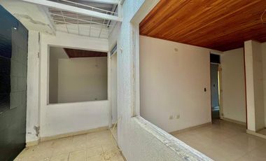 CASA EN VENTA SECTOR CONDOMINIO ALTAGRACIA FLANDES