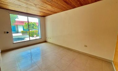 CASA EN VENTA SECTOR CONDOMINIO ALTAGRACIA FLANDES
