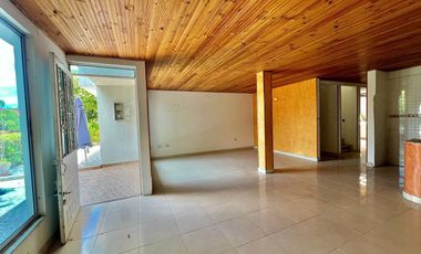 CASA EN VENTA SECTOR CONDOMINIO ALTAGRACIA FLANDES
