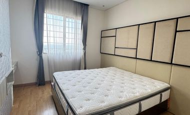 DISEWAKAN APARTEMEN PRIVATE LIFT DE RESIDENCE PAKUWON INDAH