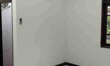 Disewakan Rumah Besar di Bogor Tengah Dekat Istana