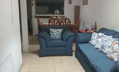 SE VENDE CASA EN VIVEROS DE LA LOMA