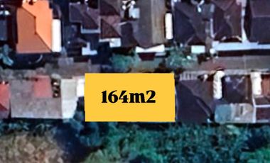 Land With Bonus House Building – Safe & Peaceful Housing Area, Kebo Iwa Utara, Denpasar