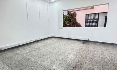 🏡🏣 Alquiler casa/local Calasanz Medellín, 380m2 $14 millones