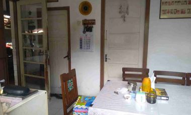 rumah Belanda di jl Riau bandung