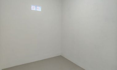 DI JUAL RUMAH BARU MINIMALIS MODERN DEKAT PEMKAB SLEMAN DAN PASAR CEBONGAN MLATI SLEMAN