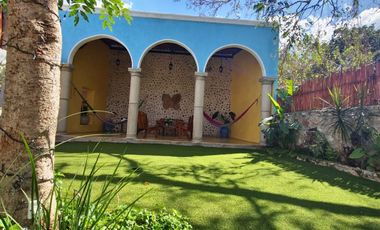 CASA AMUEBLADA EN VENTA EN VALLADOLID YUCATAN, ZONA SISAL, MUY CERCA DE CALZADA LOS FRAILES, DE 5 CALLES, CONVENTO SAN BERNARDINO, ATN INVERSIONISTAS