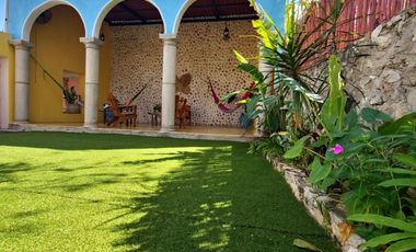 CASA AMUEBLADA EN VENTA EN VALLADOLID YUCATAN, ZONA SISAL, MUY CERCA DE CALZADA LOS FRAILES, DE 5 CALLES, CONVENTO SAN BERNARDINO, ATN INVERSIONISTAS