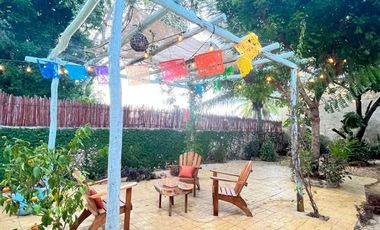 CASA AMUEBLADA EN VENTA EN VALLADOLID YUCATAN, ZONA SISAL, MUY CERCA DE CALZADA LOS FRAILES, DE 5 CALLES, CONVENTO SAN BERNARDINO, ATN INVERSIONISTAS