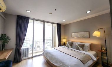 Asoke Place Condo for Rent near Asok BTS & Sukhumvit MRT