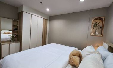 Asoke Place Condo for Rent near Asok BTS & Sukhumvit MRT