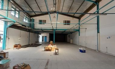 Dijual Gudang Luas Strategis di Batas Kota Bandung