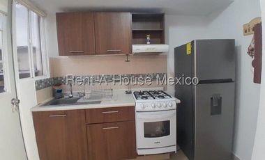 La Piedad - RENTA. Casa amueblada de 2 recámaras