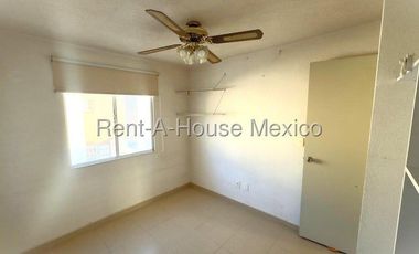 La Piedad - RENTA. Casa amueblada de 2 recámaras