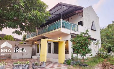 DIJUAL RUMAH 2 LANTAI DI SOLO DEKAT KAMPUS USB