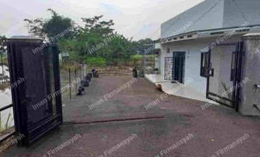 Rumah Kolam ikan & kebun