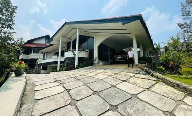 Affordable, Comfortable, and Beautiful Villa in Trawas Garden, Mojokerto