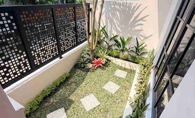 RUMAH MEWAH KLASIK FULLY FURNISHED MODERN - KUALITAS PREMIUM DEKAT JOGJABAY