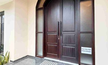RUMAH MEWAH KLASIK FULLY FURNISHED MODERN - KUALITAS PREMIUM DEKAT JOGJABAY