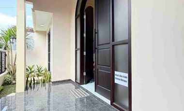 RUMAH MEWAH KLASIK FULLY FURNISHED MODERN - KUALITAS PREMIUM DEKAT JOGJABAY