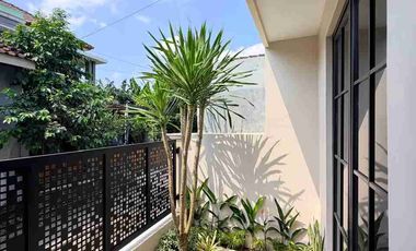 RUMAH MEWAH KLASIK FULLY FURNISHED MODERN - KUALITAS PREMIUM DEKAT JOGJABAY