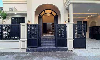 RUMAH MEWAH KLASIK FULLY FURNISHED MODERN - KUALITAS PREMIUM DEKAT JOGJABAY