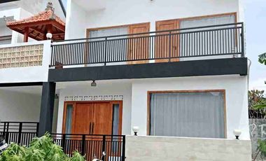 Rumah Modern Minimalis 2 Lantai di Tukad Pakerisan Panjer Bali